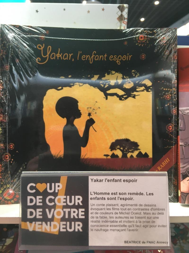 L'album Yakar à la Fnac d'Annecy